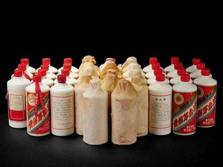 三江日照岚山回收酒价格哪里回收(附近上门回收茅台酒）?